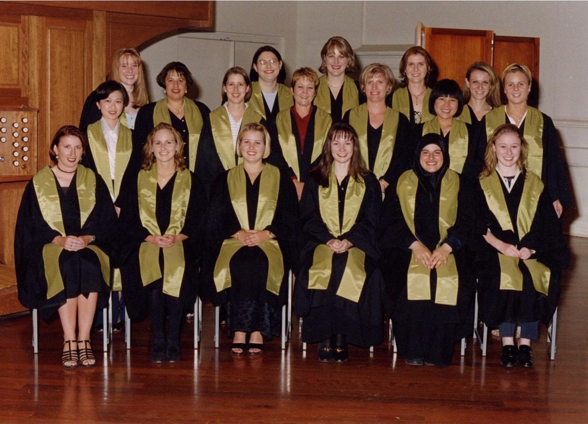 Graduation Dental Therapists & Dental Hygienists, Diploma in Oral