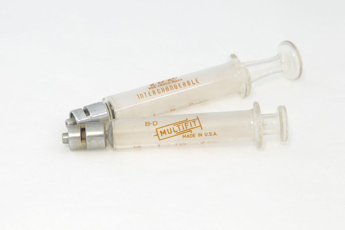 LuerLock syringe Faculty of Medicine, Dentistry and Health Sciences