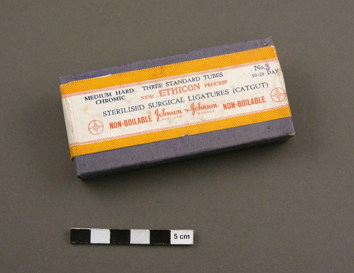 Surgical catgut ligatures, three tubes in box Faculty of Medicine, Dentistry and Health