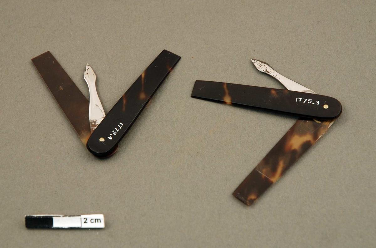 Vaccination lancet, in box Faculty of Medicine, Dentistry and Health