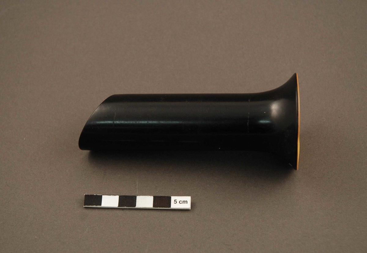 Speculum Ferguson's vaginal speculum, brown interior Faculty of